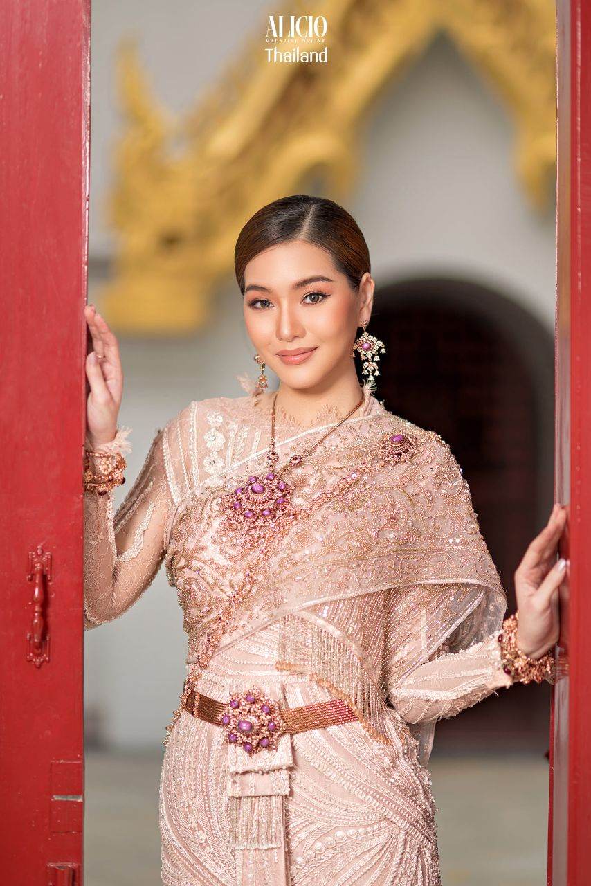 Thai wedding dress: The national costume of Thailand | THAILAND 🇹🇭