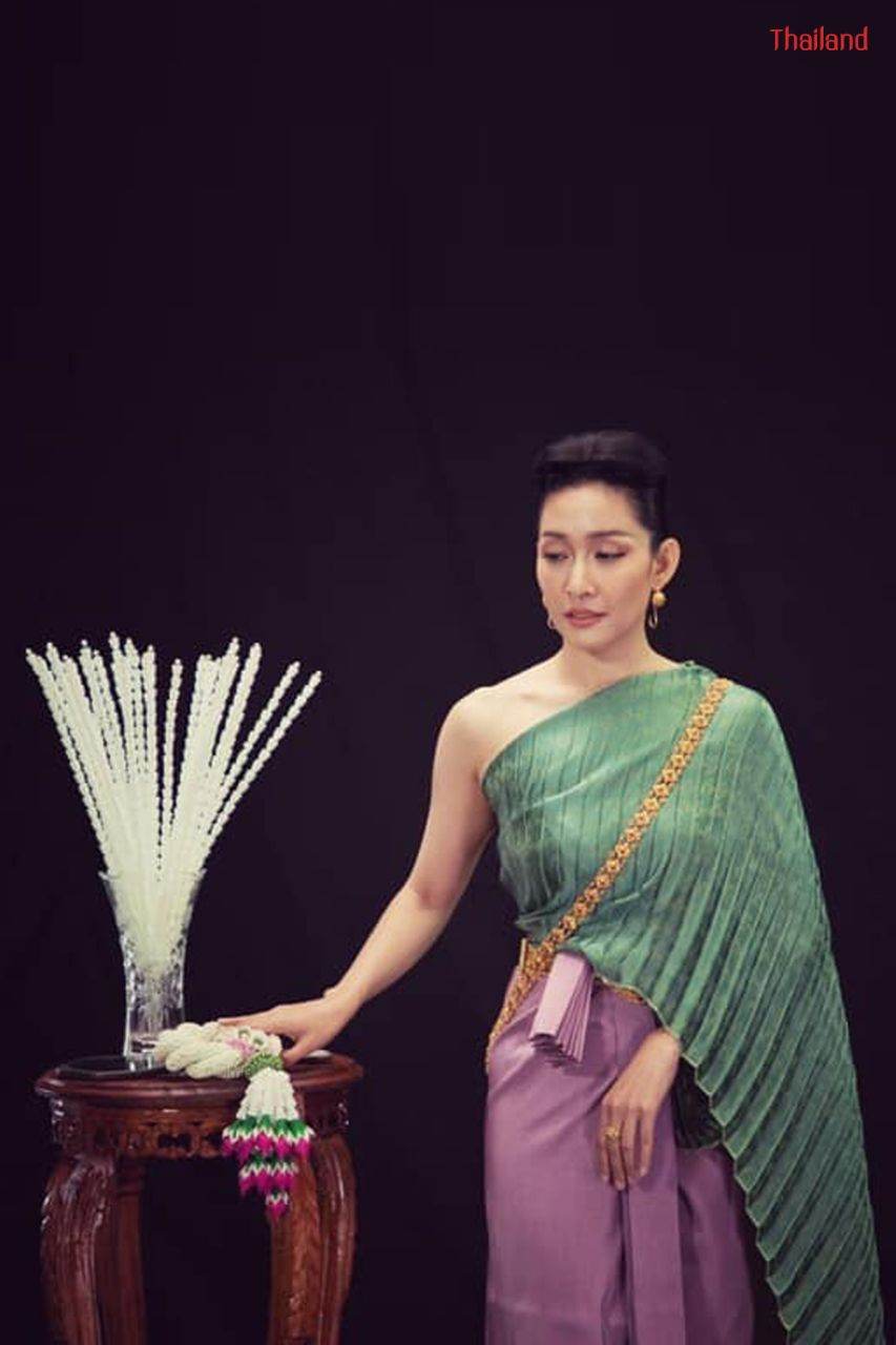 Thai Dress in the reign of King Rama I - III | THAILAND 🇹🇭