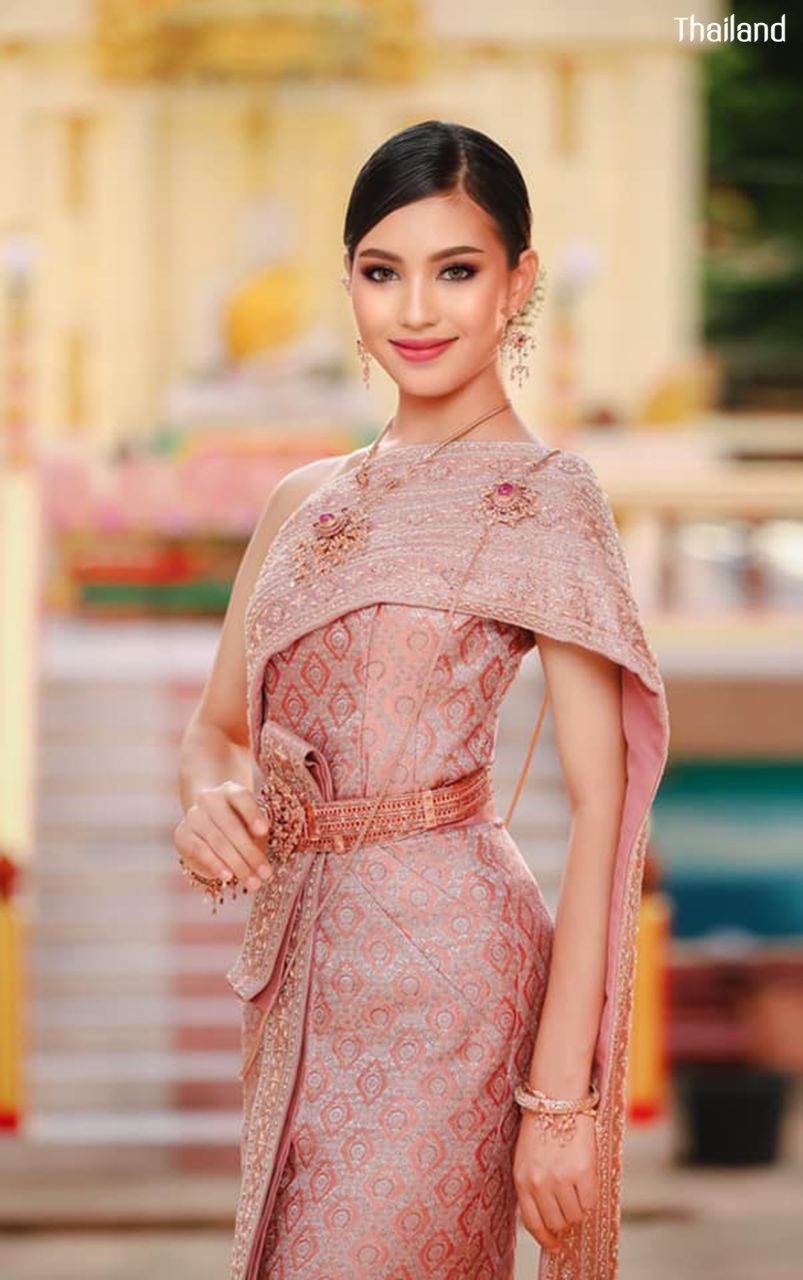 Thai Chakri Dress: ชุดไทยจักรี | THAILAND 🇹🇭