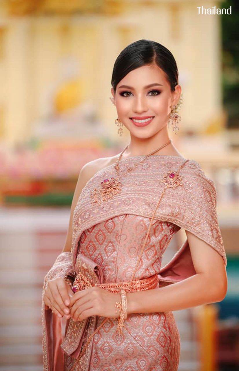 Thai Chakri Dress: ชุดไทยจักรี | THAILAND 🇹🇭