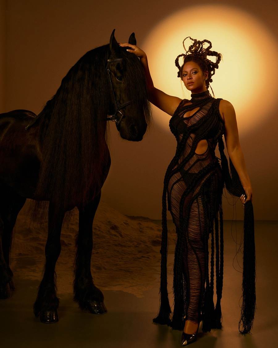 Beyonc&eacute; @ Harper&rsquo;s Bazaar US September 2021