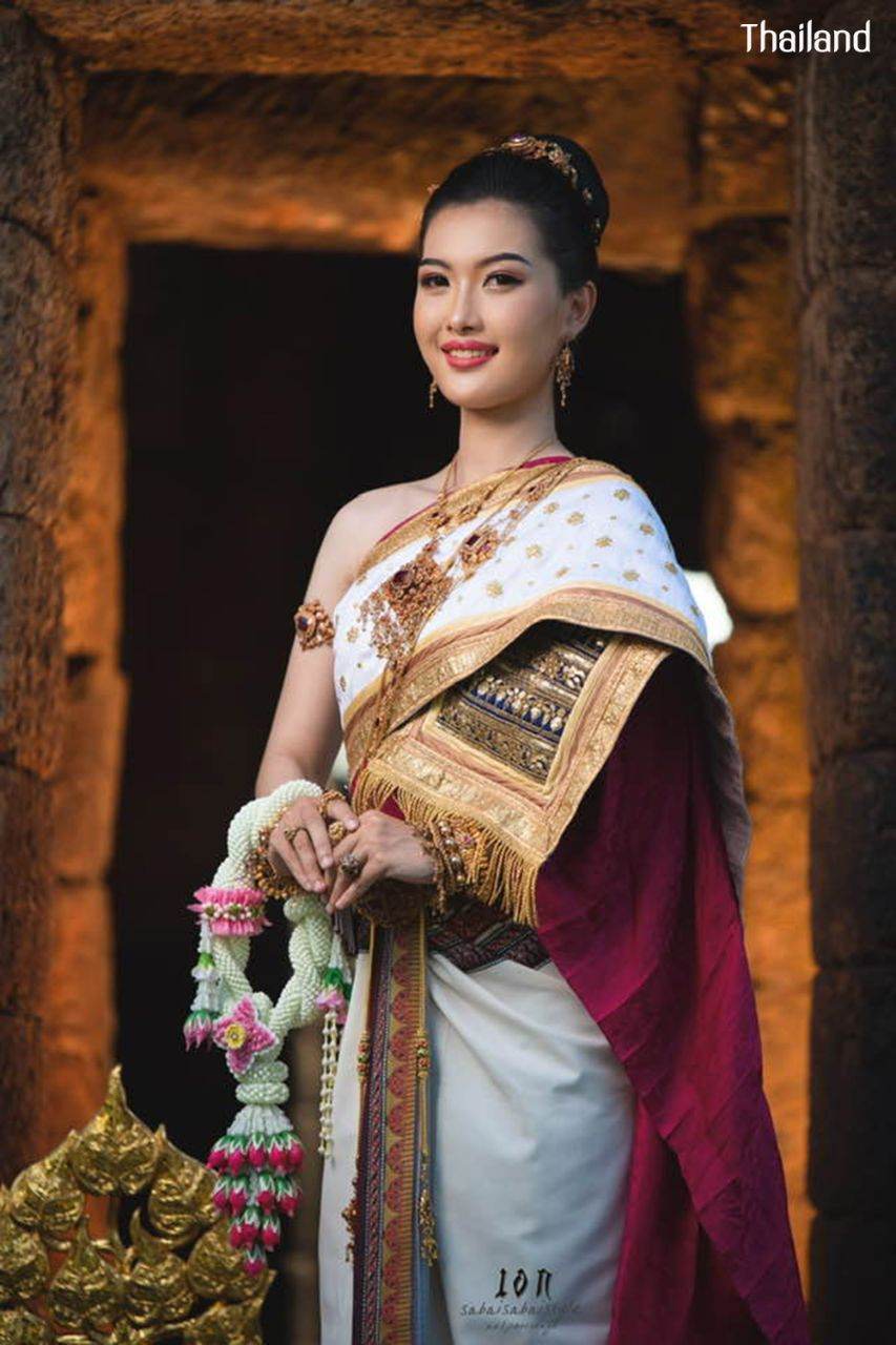 Thai wedding dress: The national costume of Thailand | THAILAND 🇹🇭