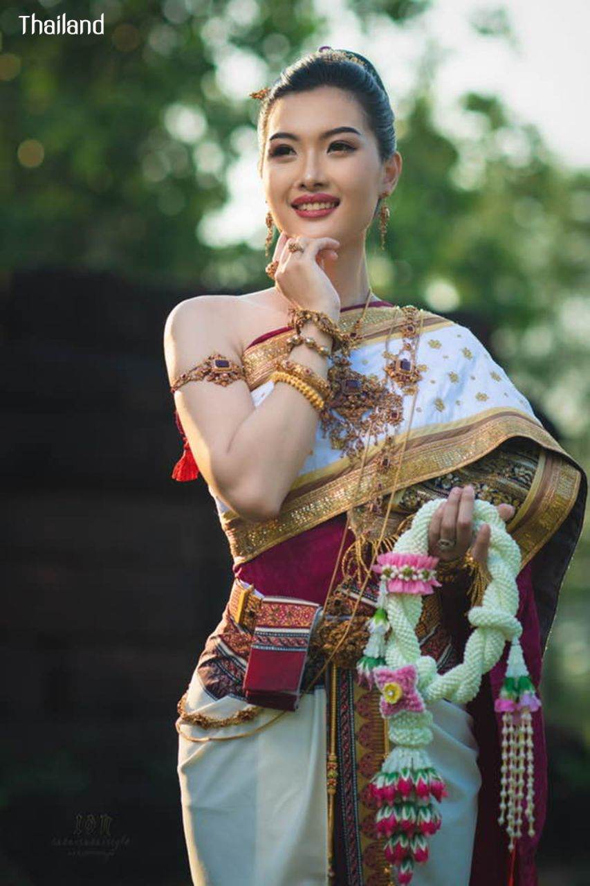 Thai wedding dress: The national costume of Thailand | THAILAND 🇹🇭