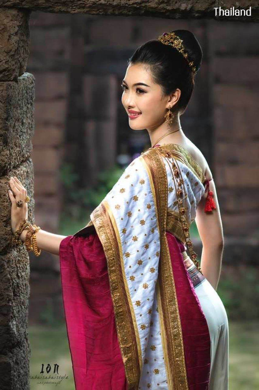 Thai wedding dress: The national costume of Thailand | THAILAND 🇹🇭