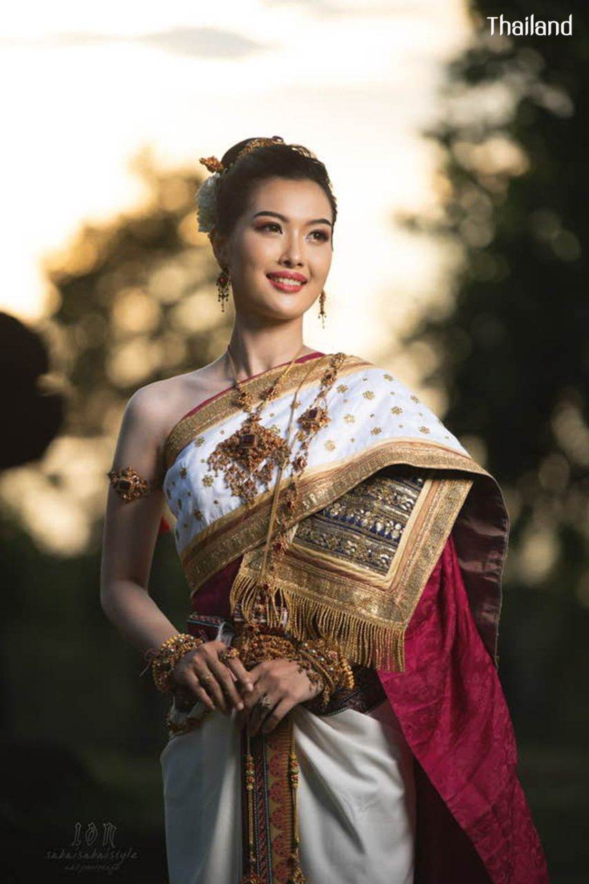 Thai wedding dress: The national costume of Thailand | THAILAND 🇹🇭