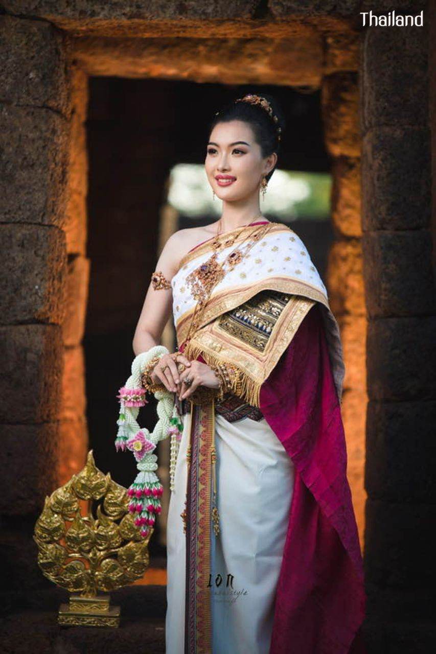 Thai wedding dress: The national costume of Thailand | THAILAND 🇹🇭