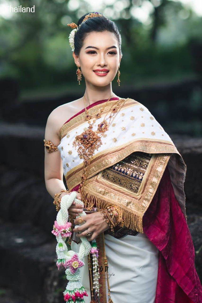 Thai wedding dress: The national costume of Thailand | THAILAND 🇹🇭