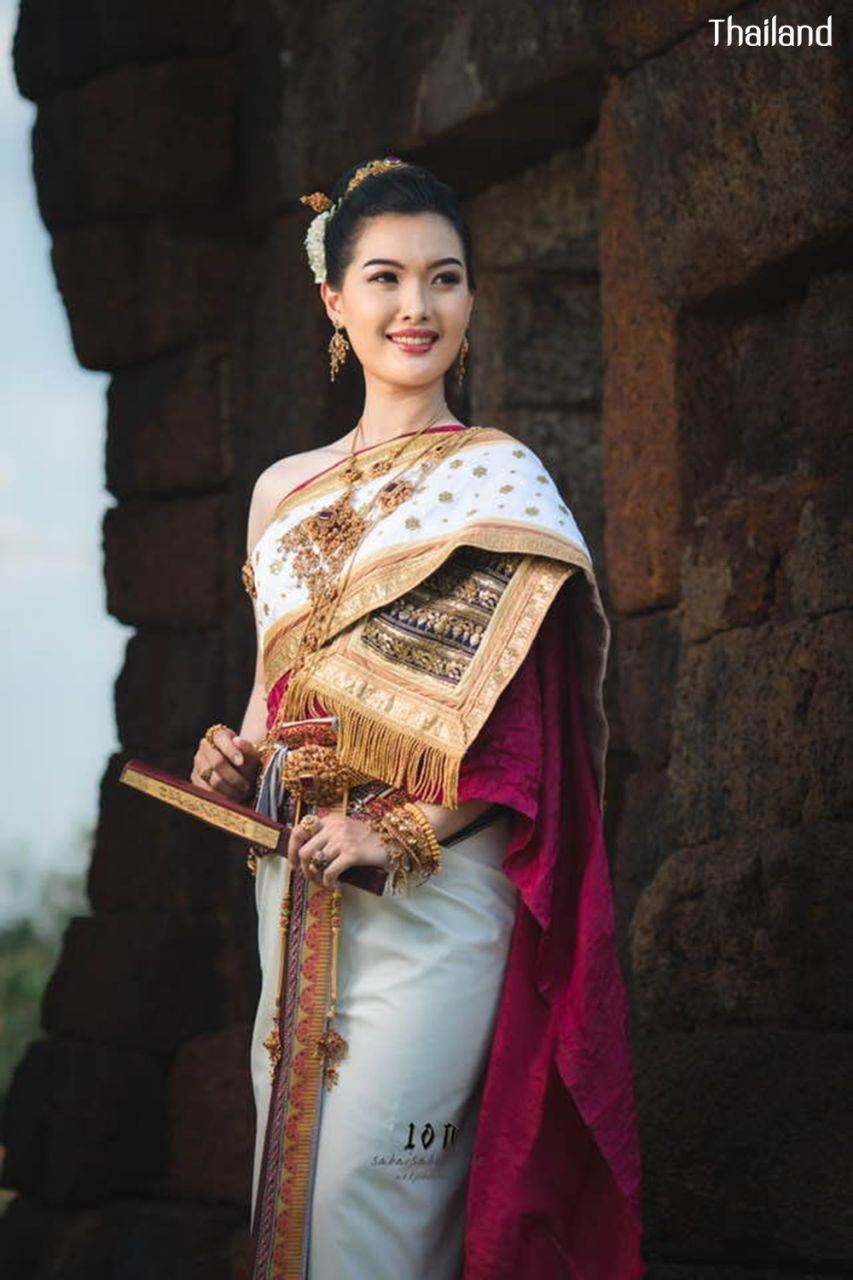 Thai wedding dress: The national costume of Thailand | THAILAND 🇹🇭
