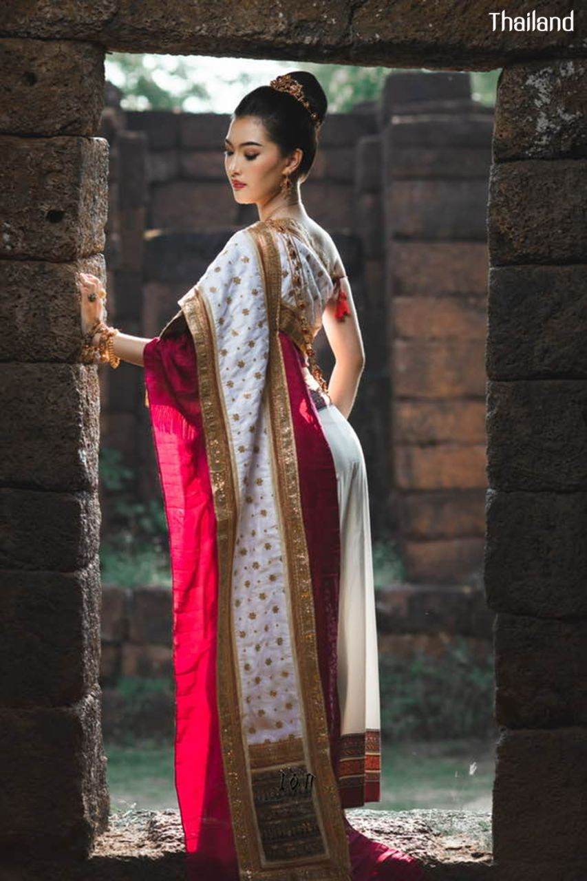 Thai wedding dress: The national costume of Thailand | THAILAND 🇹🇭