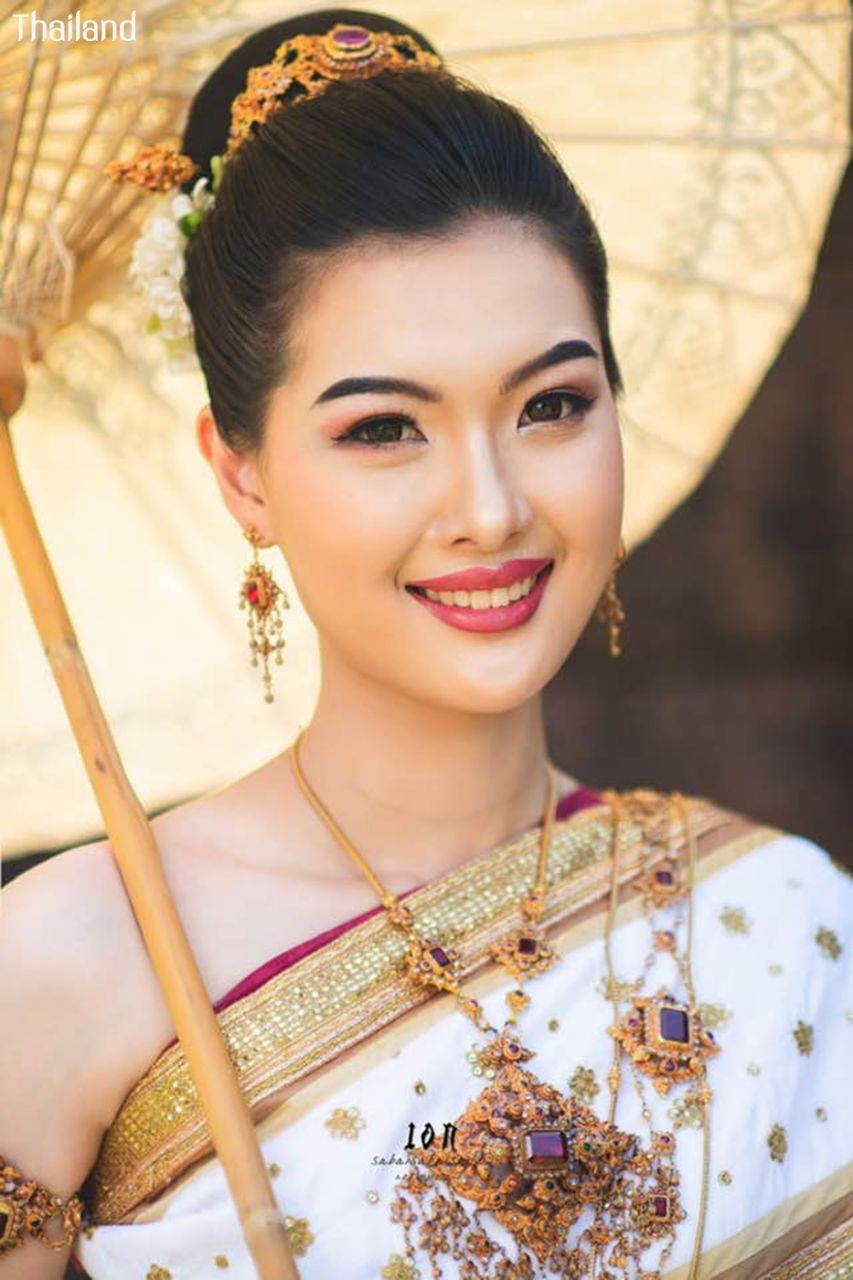 Thai wedding dress: The national costume of Thailand | THAILAND 🇹🇭