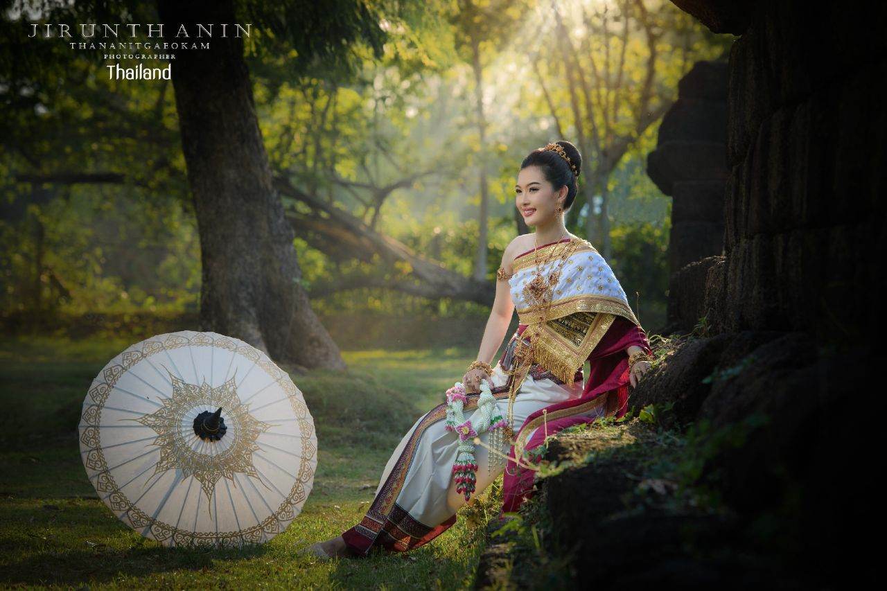 Thai wedding dress: The national costume of Thailand | THAILAND 🇹🇭