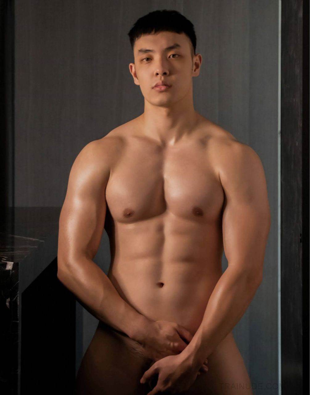 หนุ่มหล่อขึ้นปก 1027.6