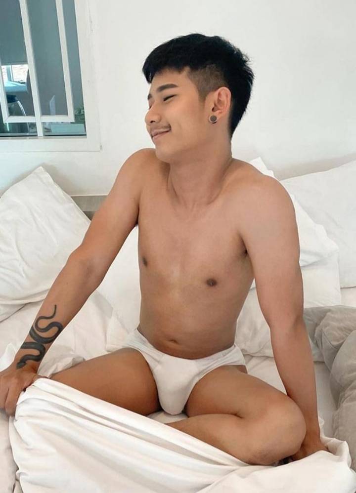 แซ่บแพร็บๆ: เบส กาก้า