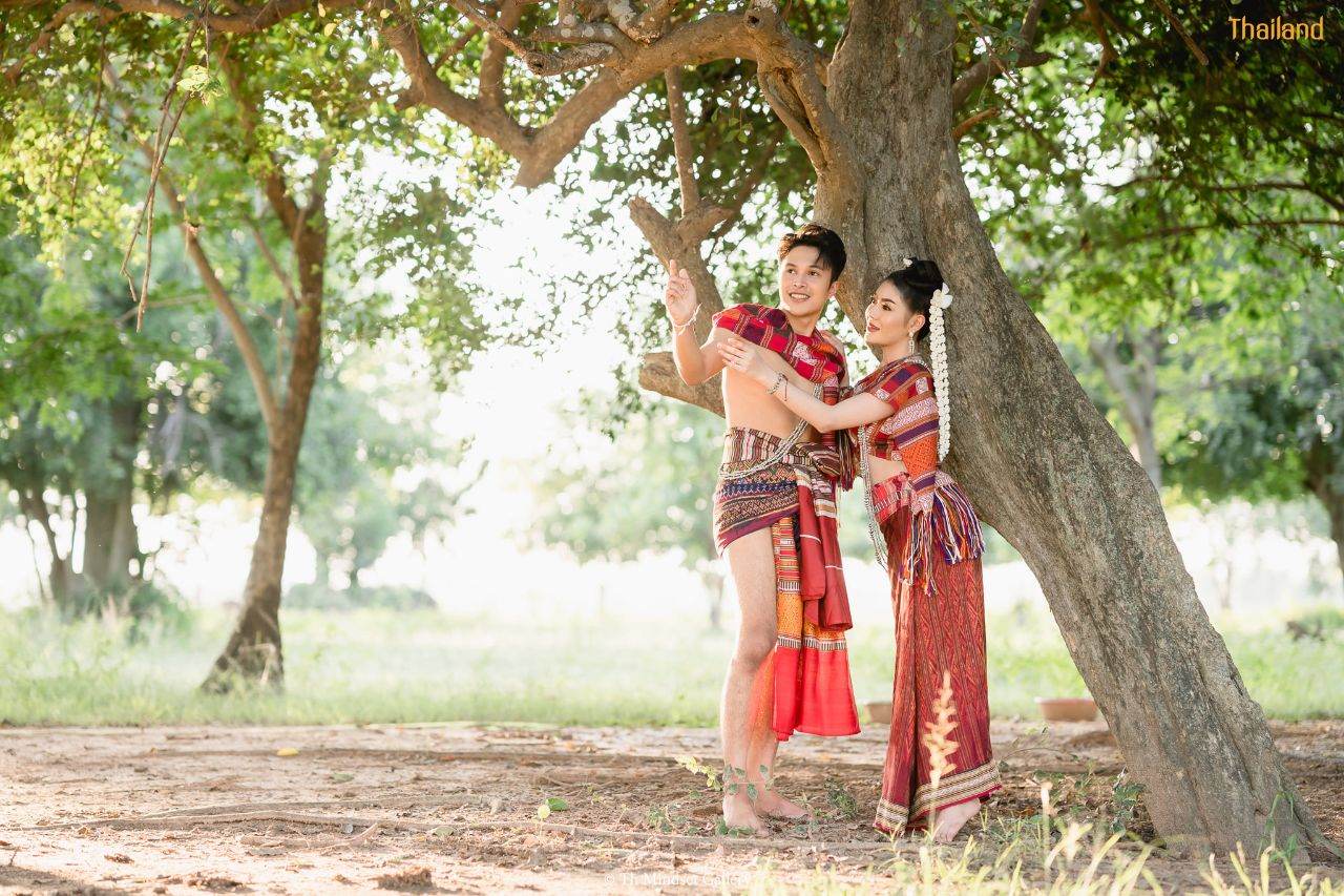 I-san Traditional Dress | THAILAND 🇹🇭