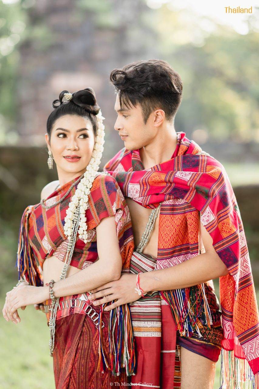 I-san Traditional Dress | THAILAND 🇹🇭