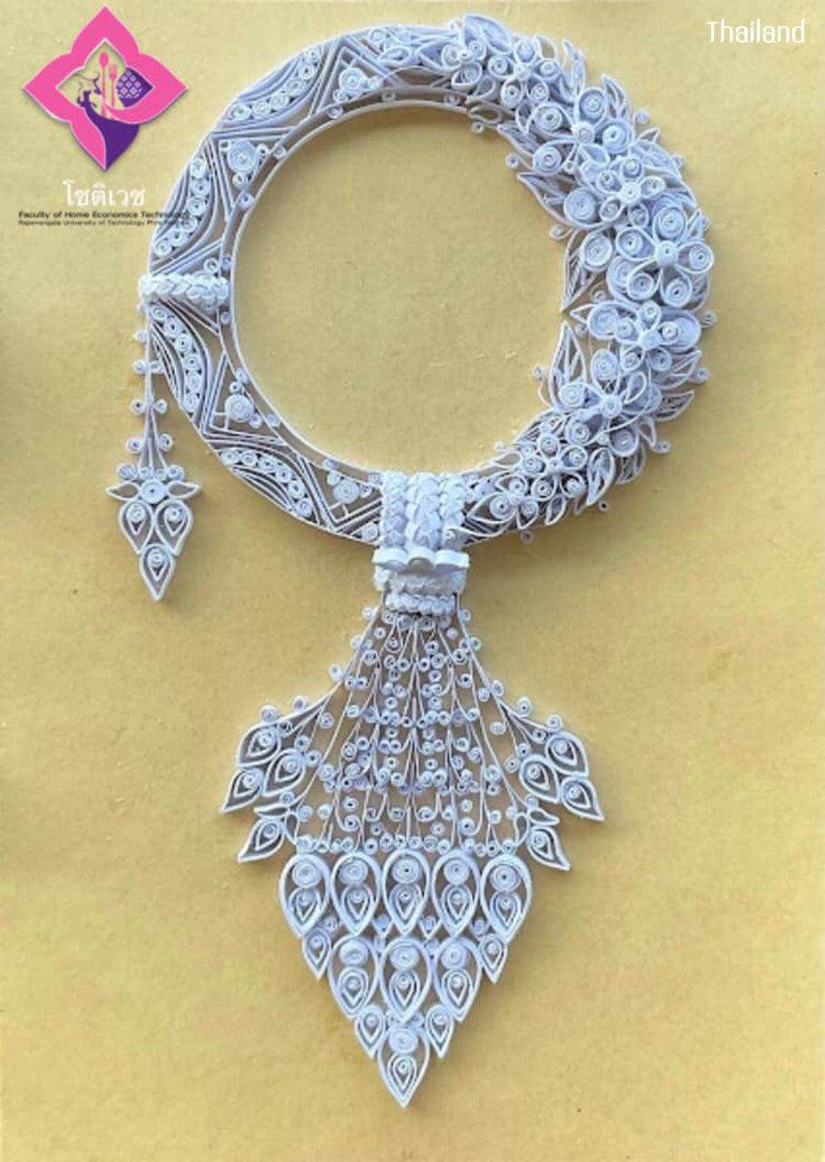 The Paper Art of Thai Garland "พวงมาลัยไทย" | THAILAND 🇹🇭