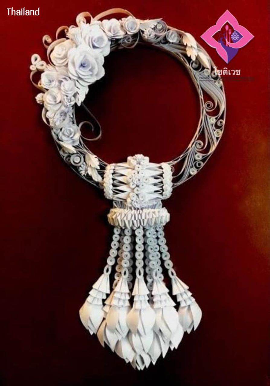 The Paper Art of Thai Garland "พวงมาลัยไทย" | THAILAND 🇹🇭