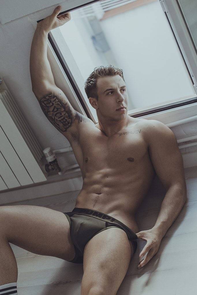 Hot men in underwear 599