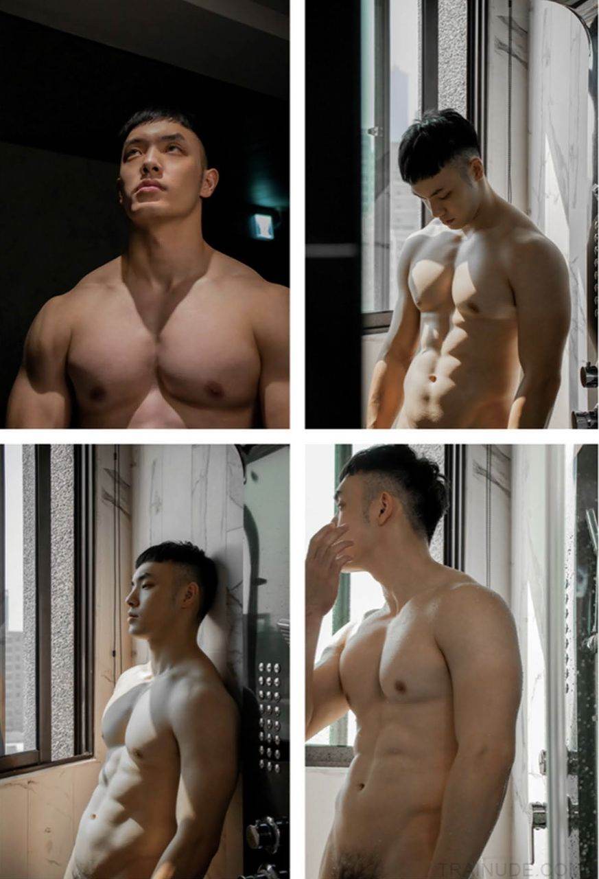 หนุ่มหล่อขึ้นปก 1027.7