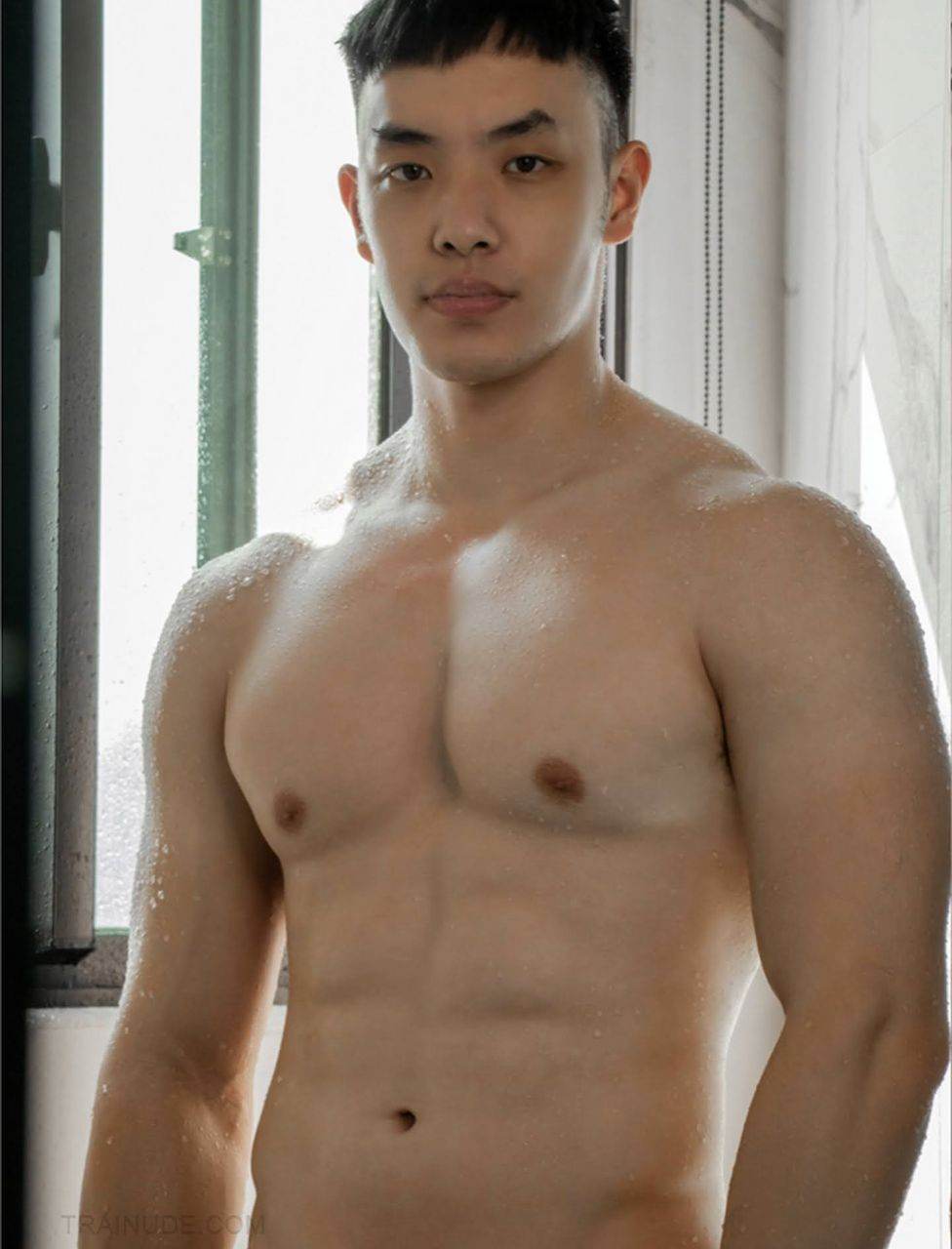 หนุ่มหล่อขึ้นปก 1027.7