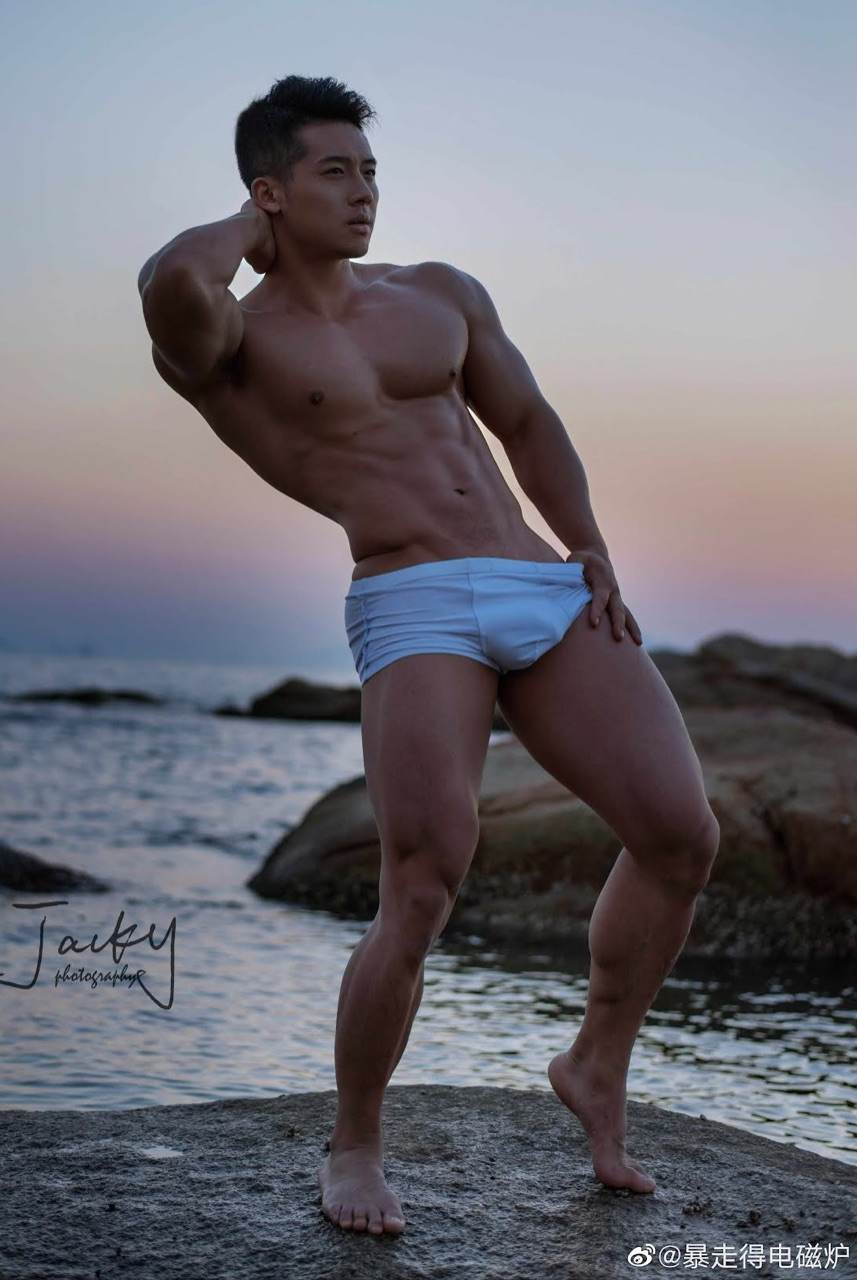 LINE OpenChat : Underwear For Men