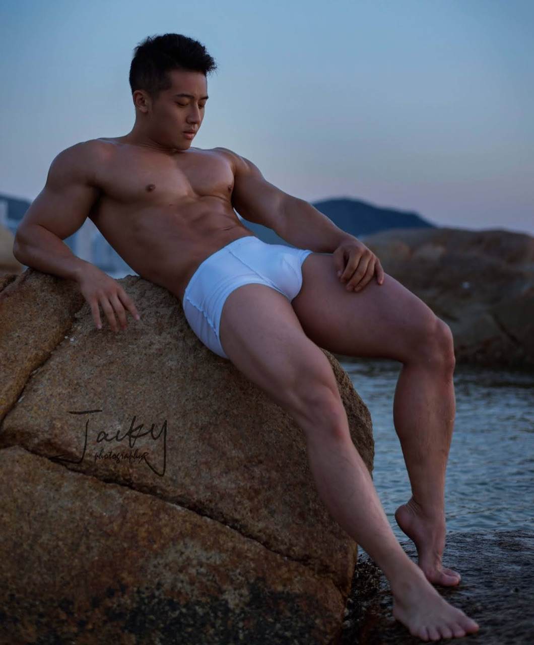 LINE OpenChat : Underwear For Men