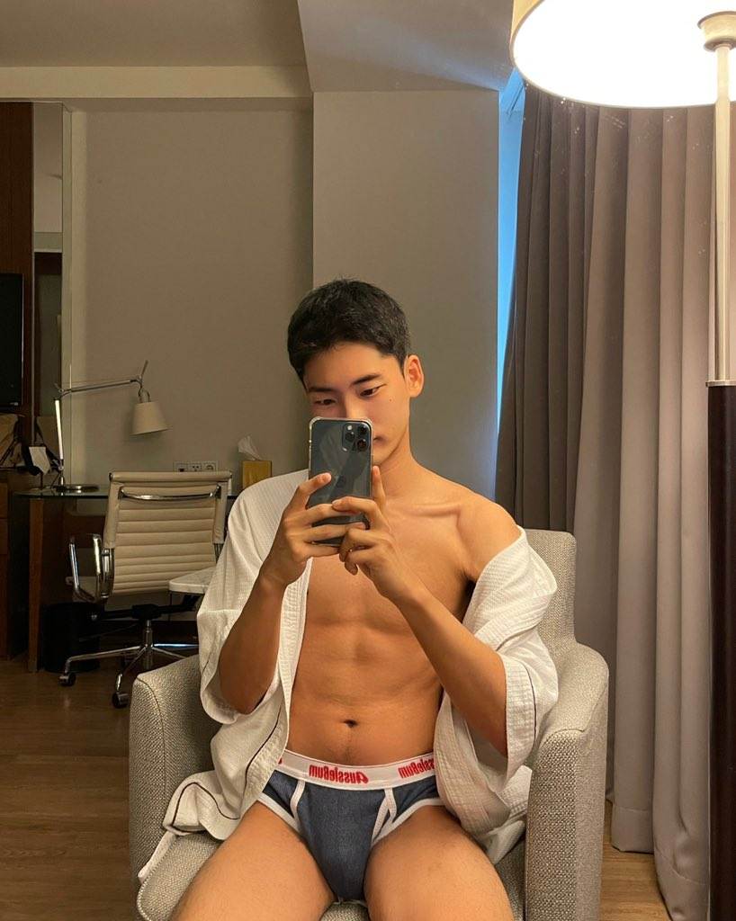 LINE OpenChat : Underwear For Men