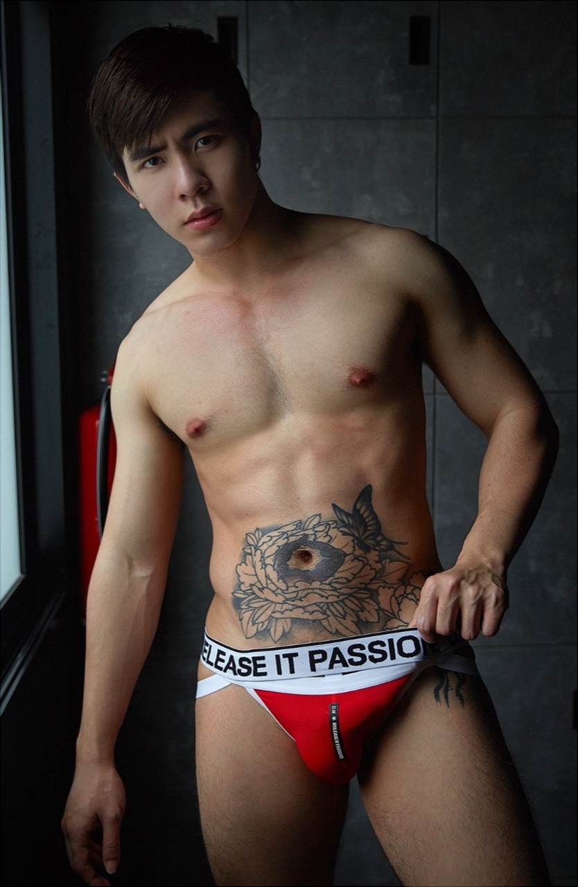 LINE OpenChat : Underwear For Men