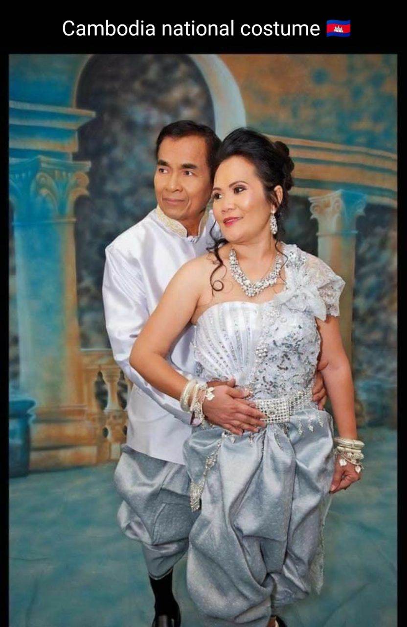 Cambodia national costume:ð°ðāļāļļāļāļāļĢāļ°āļāļģāļāļēāļāļīāļāļąāļĄāļāļđāļāļē:Sampot: cambodia wedding dress:Traditional cambodian dress
