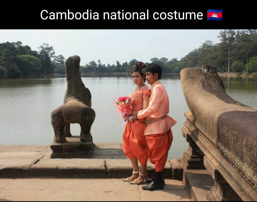 Cambodia national costume:ð°ðāļāļļāļāļāļĢāļ°āļāļģāļāļēāļāļīāļāļąāļĄāļāļđāļāļē:Sampot: cambodia wedding dress:Traditional cambodian dress