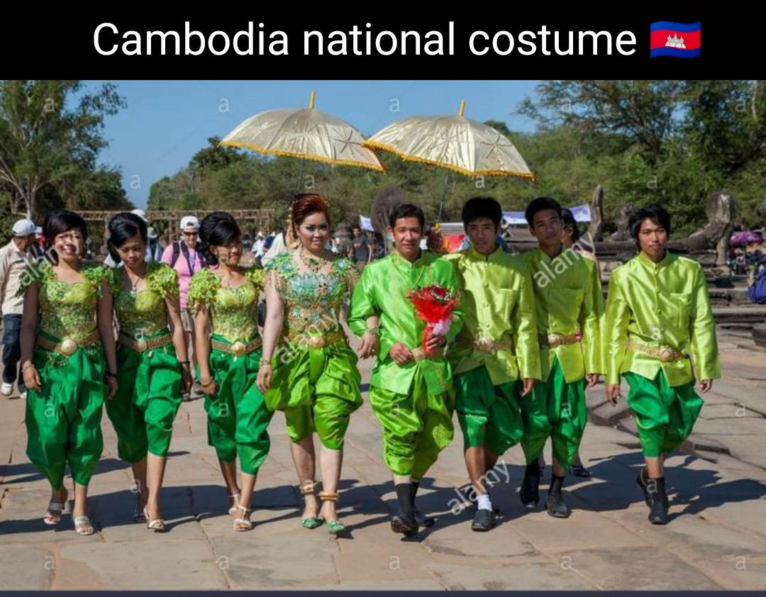 Cambodia national costume:ð°ðāļāļļāļāļāļĢāļ°āļāļģāļāļēāļāļīāļāļąāļĄāļāļđāļāļē:Sampot: cambodia wedding dress:Traditional cambodian dress