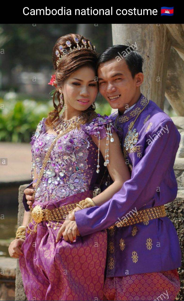 Cambodia national costume:ð°ðāļāļļāļāļāļĢāļ°āļāļģāļāļēāļāļīāļāļąāļĄāļāļđāļāļē:Sampot: cambodia wedding dress:Traditional cambodian dress
