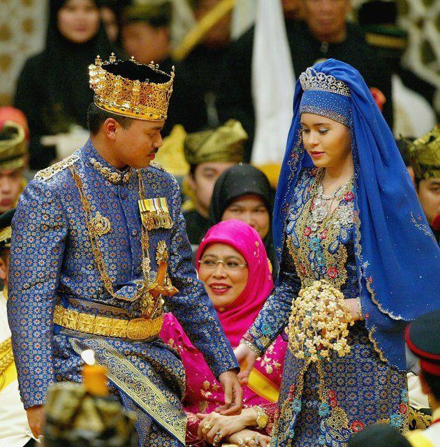 เลาะรั้งวังบรูไน:🇧🇳สีสันอาเซียน:อภิมหาพิธีอภิเษกสมรสของเหล่าสมาชิกพระราชวงศ์🙏🙏