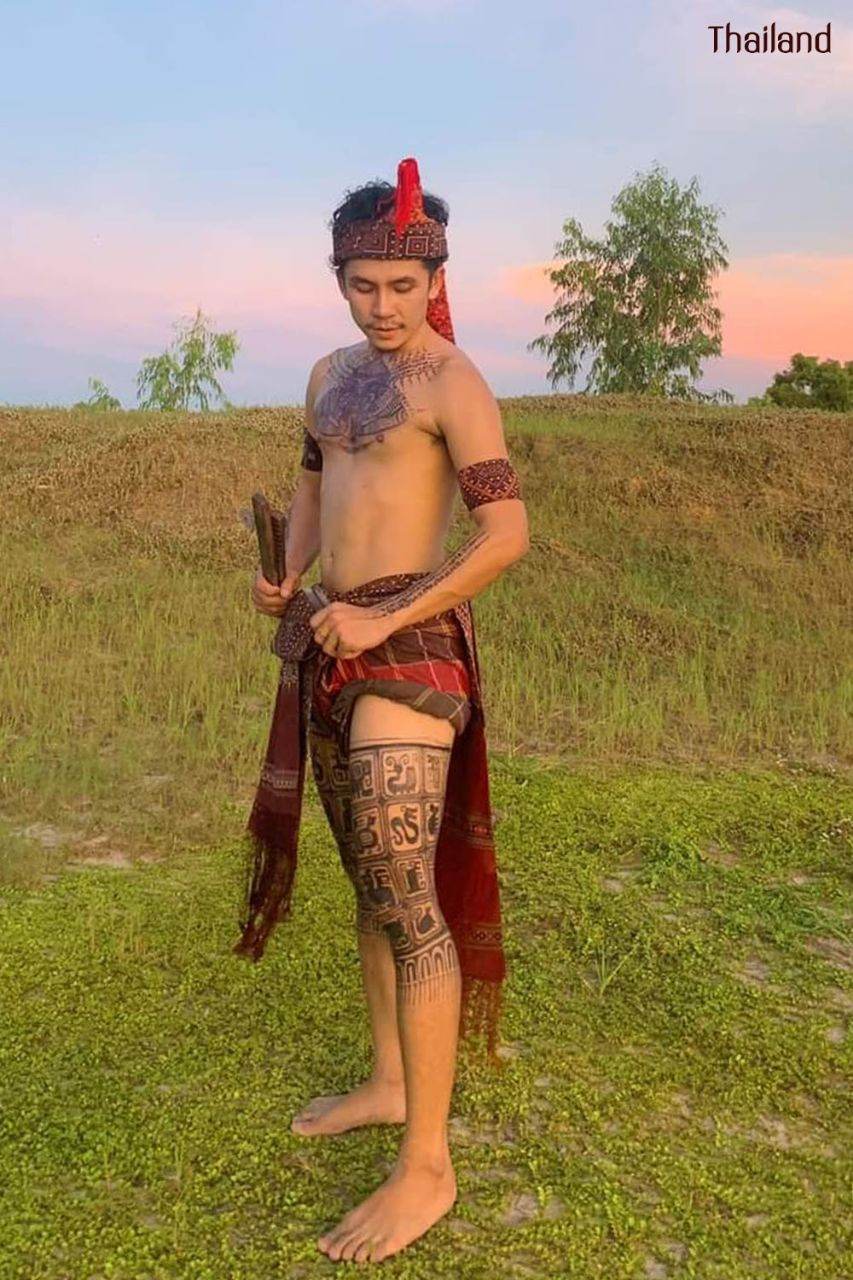 "หมากกั๊บแก้บ" Isan traditional dance | THAILAND 🇹🇭
