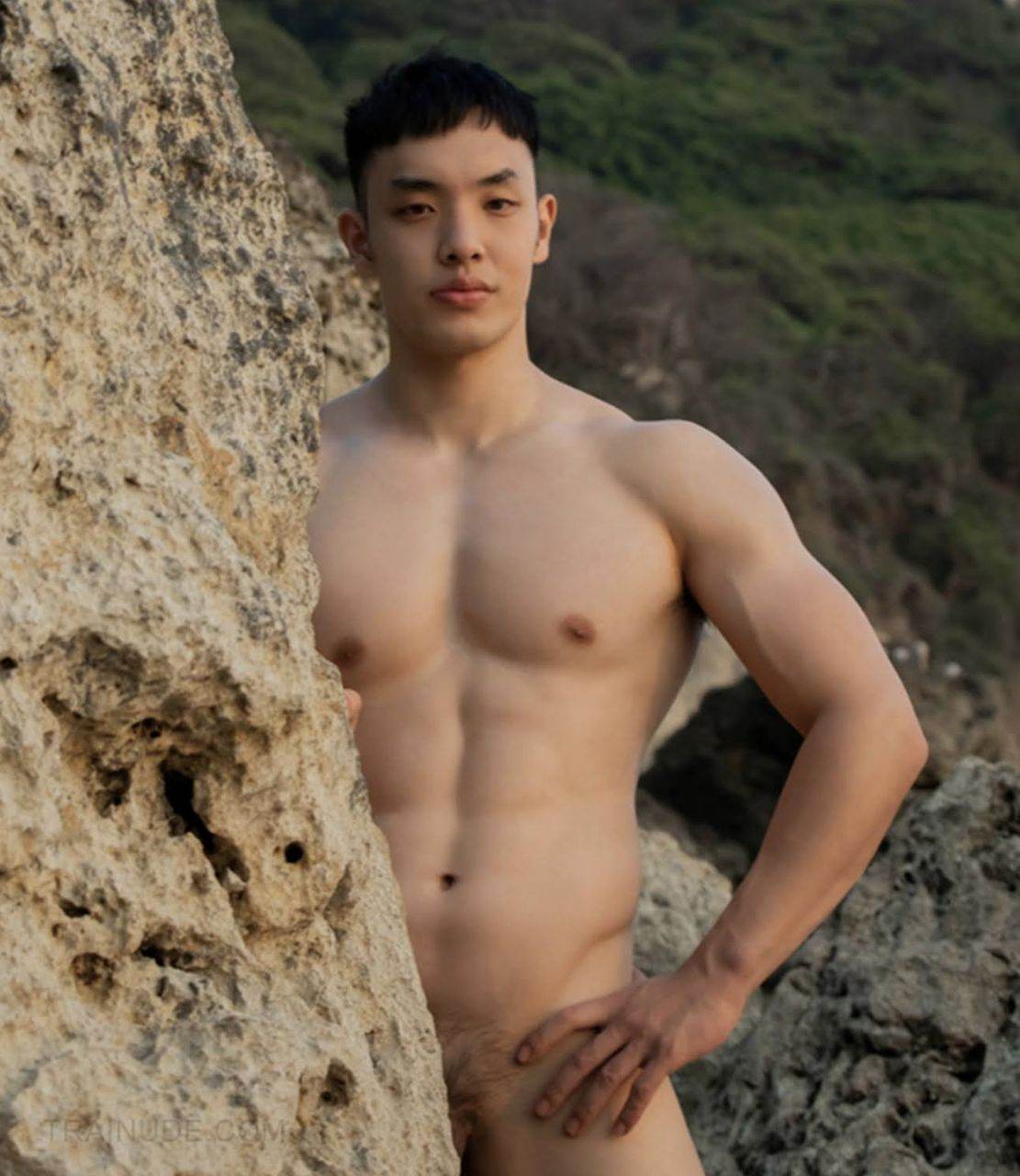 หนุ่มหล่อขึ้นปก 1027.9