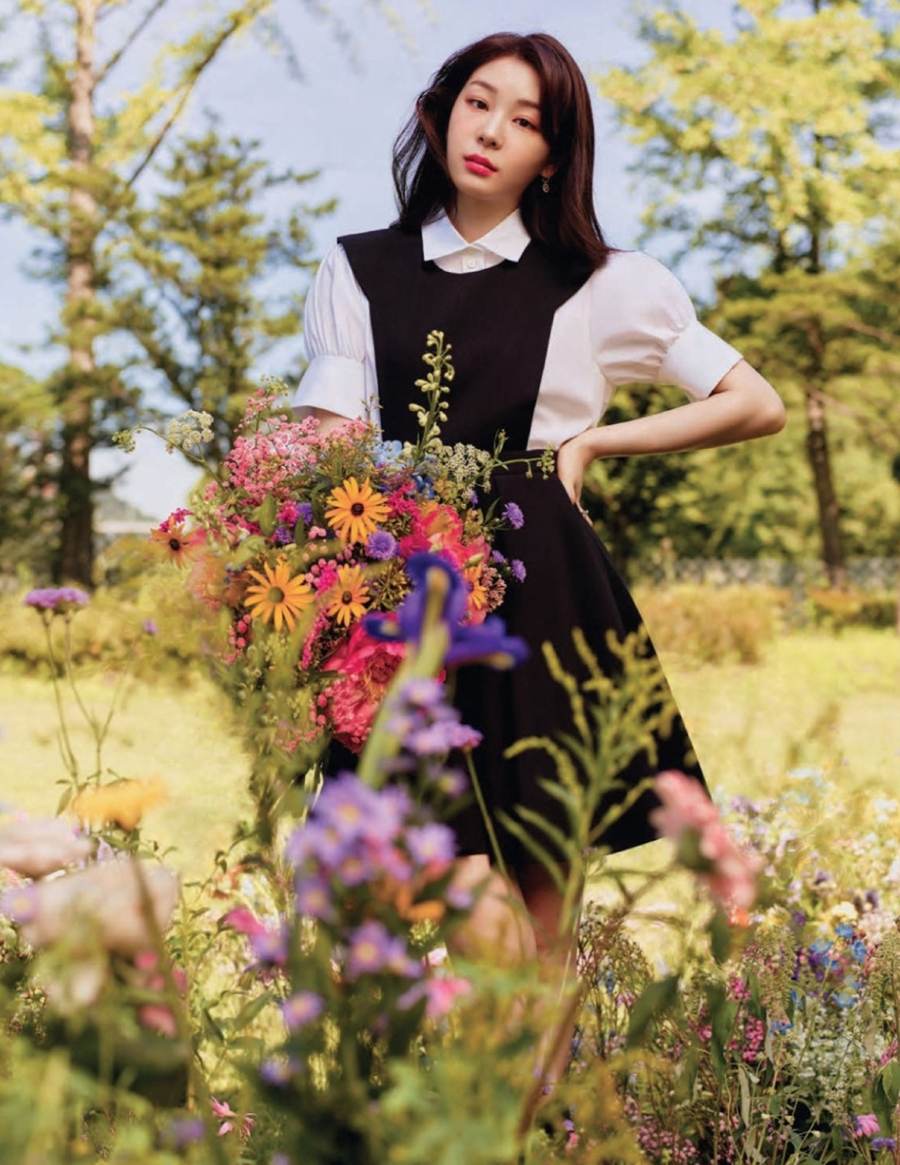 Kim Yuna @ Cosmopolitan Korea September 2021