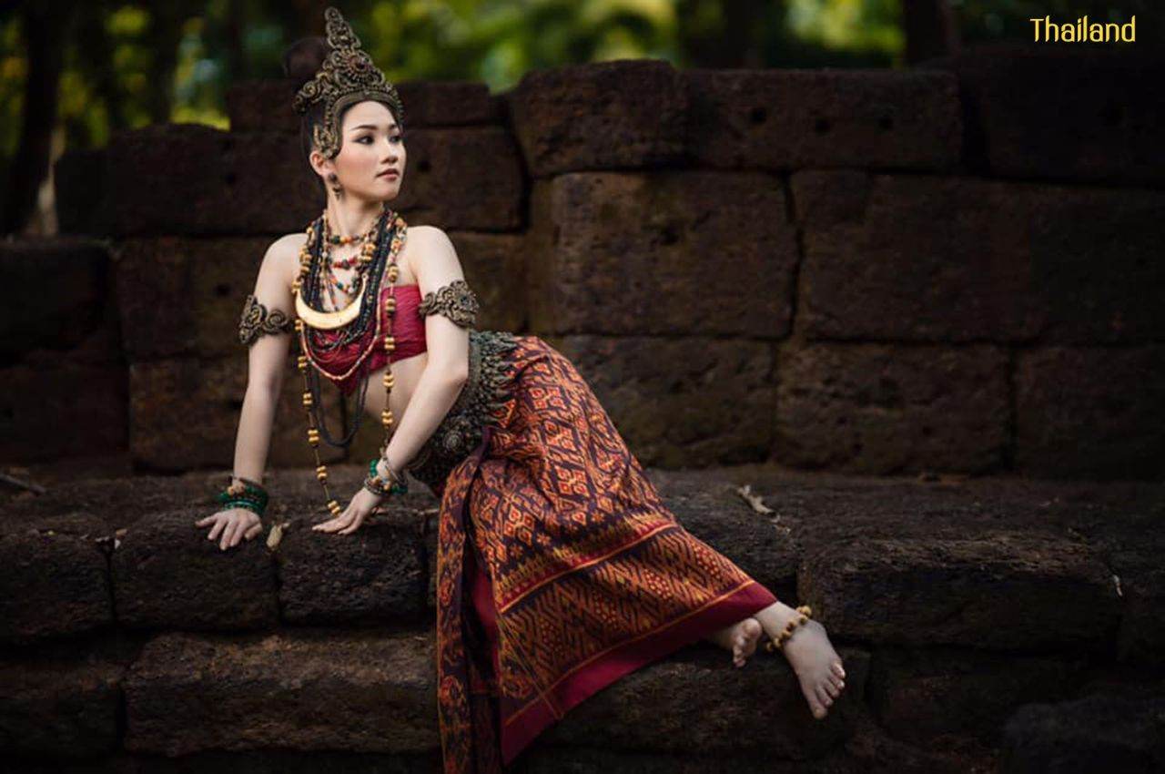 ทวารวดี -The Ancient Outfit of Dvaravati Era | THAILAND 🇹🇭