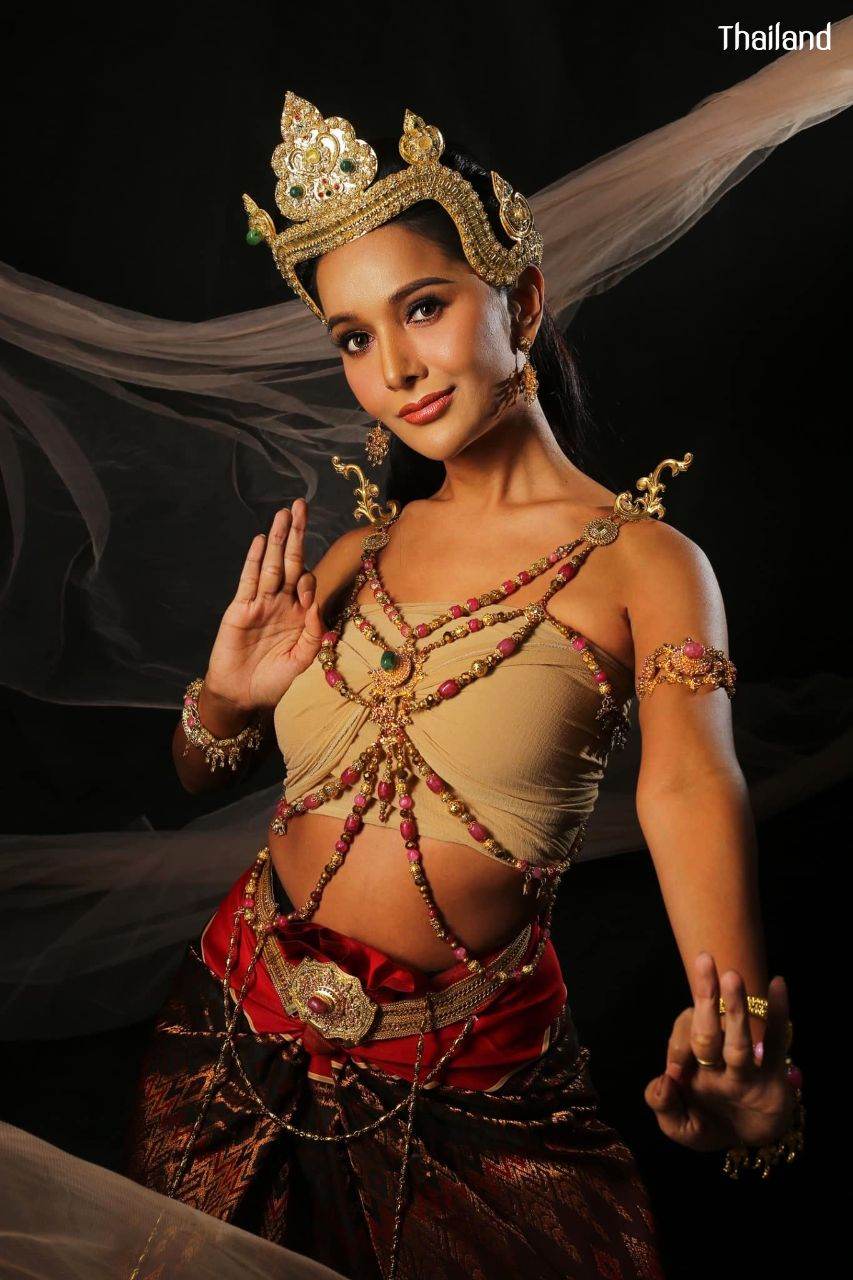 ทวารวดี -The Ancient Outfit of Dvaravati Era | THAILAND 🇹🇭