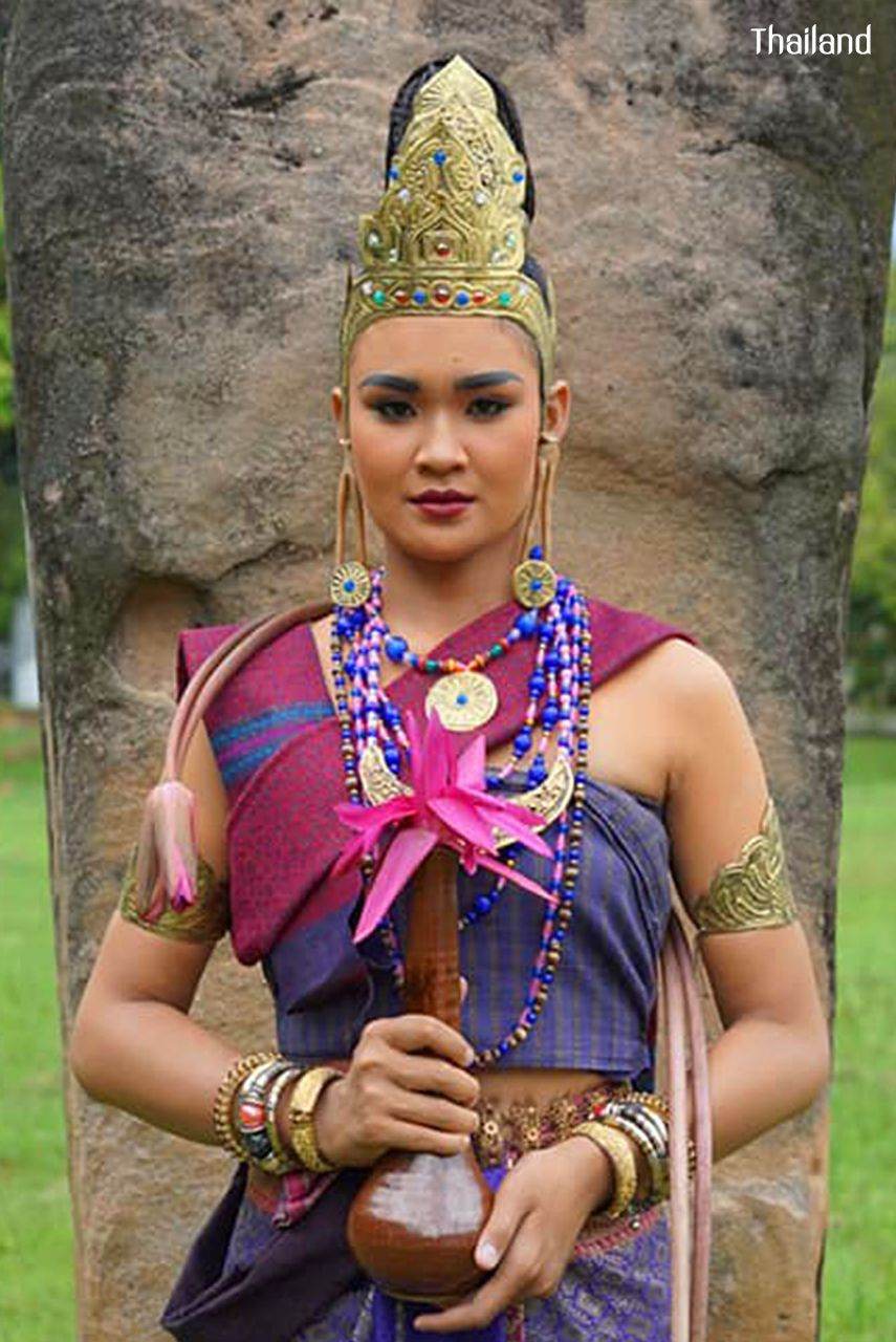 ทวารวดี -The Ancient Outfit of Dvaravati Era | THAILAND 🇹🇭