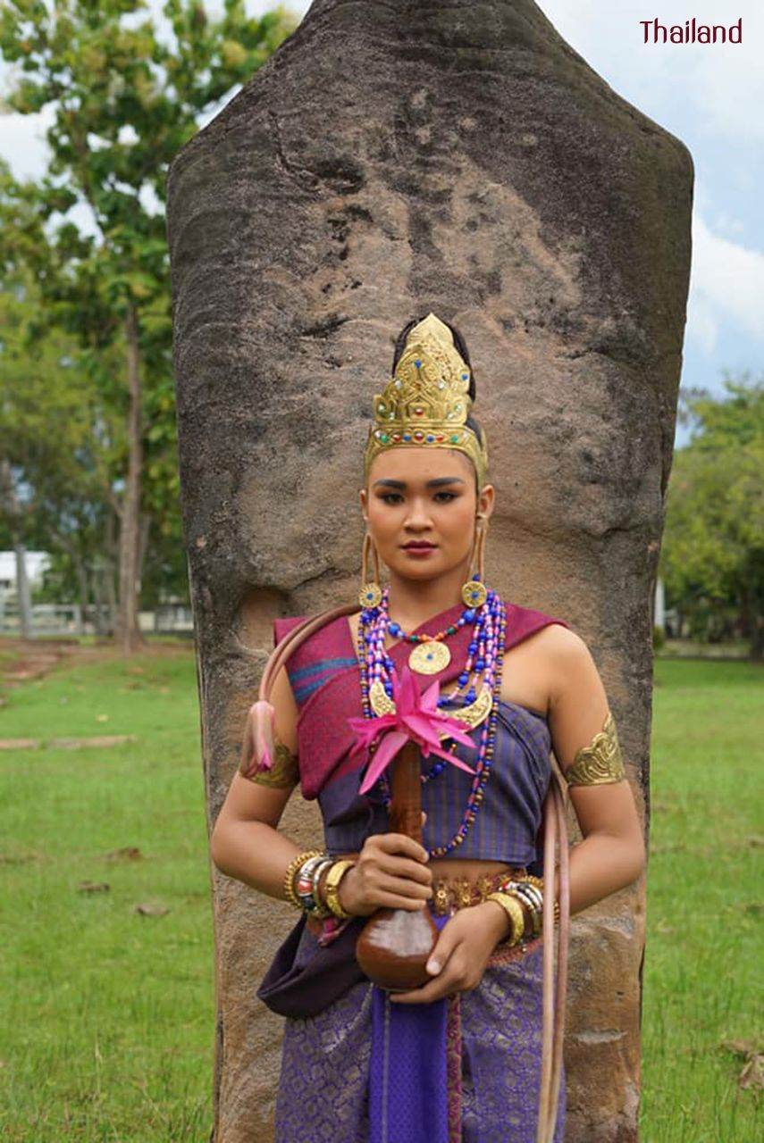 ทวารวดี -The Ancient Outfit of Dvaravati Era | THAILAND 🇹🇭