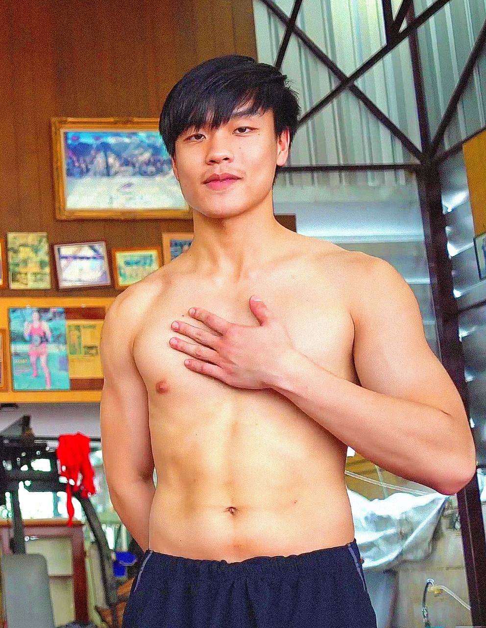 หนุ่มตี๋ จูเนียร์ กรณัฎฐ์