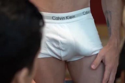 🔞น้ำแตกแยกทาง