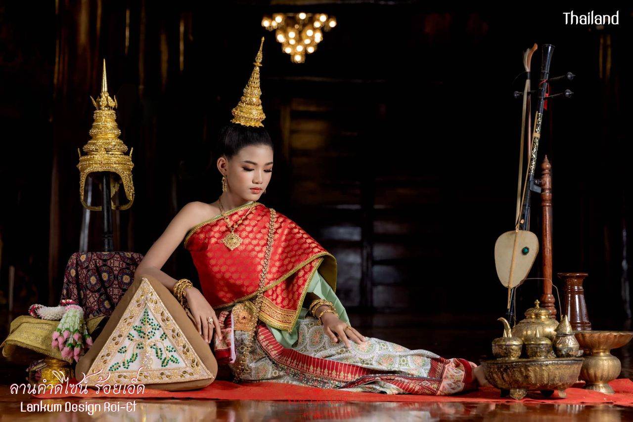 Thai royal dress in Ayutthaya kingdom | THAILAND 🇹🇭