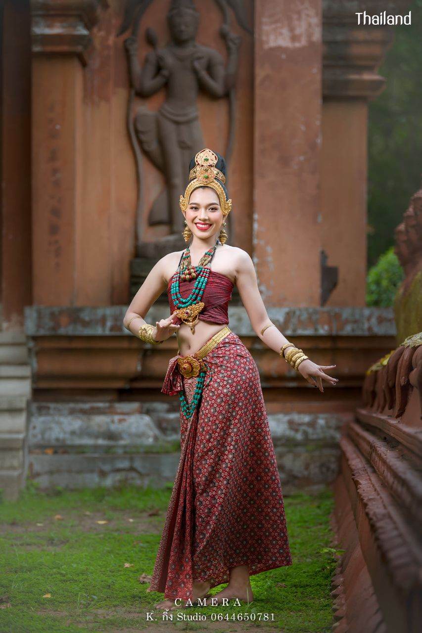 ทวารวดี ภาคอีสาน -The outfit of Dvaravati Era in Northeastern Thailand | THAILAND 🇹🇭