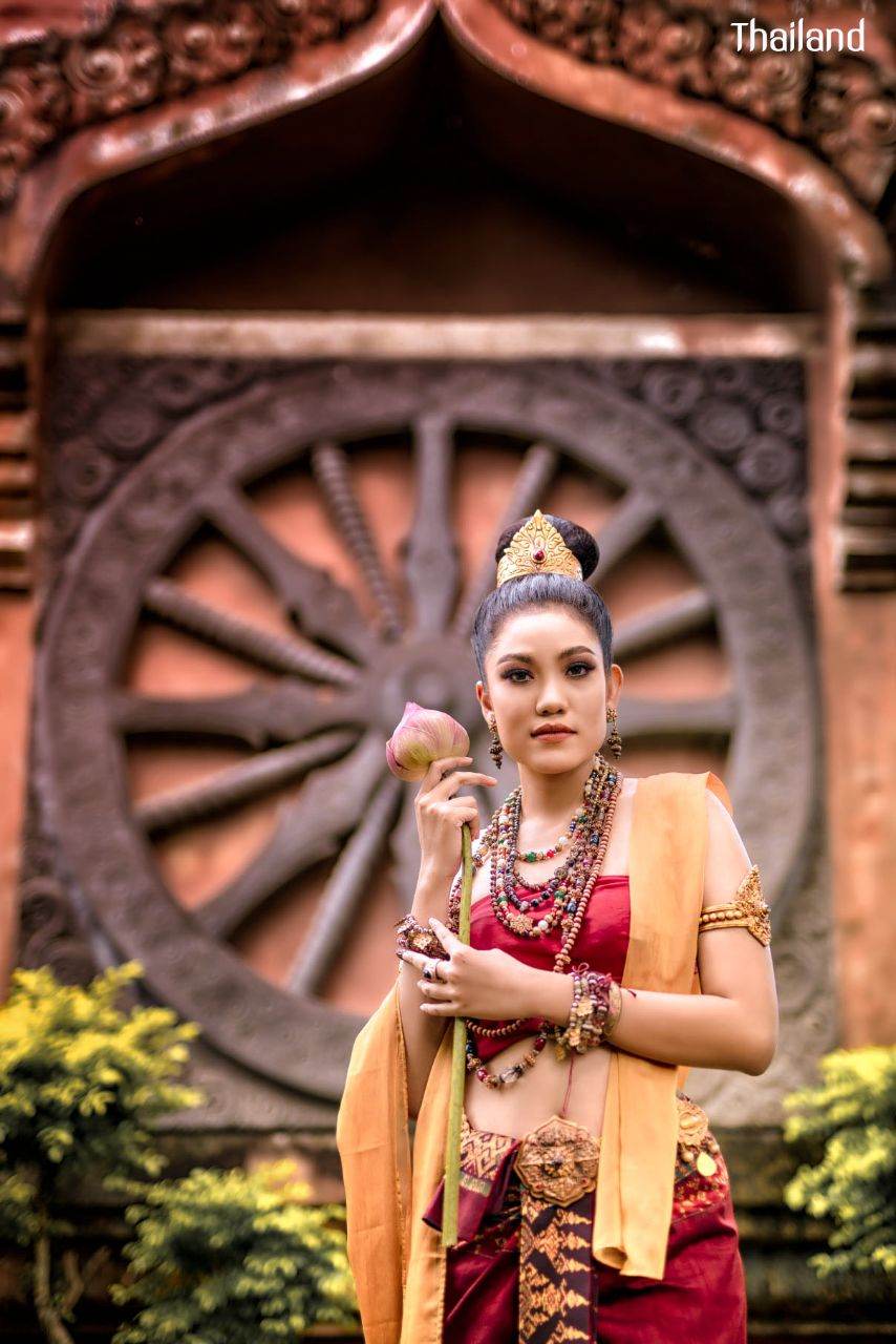 ทวารวดี ภาคอีสาน -The outfit of Dvaravati Era in Northeastern Thailand | THAILAND 🇹🇭
