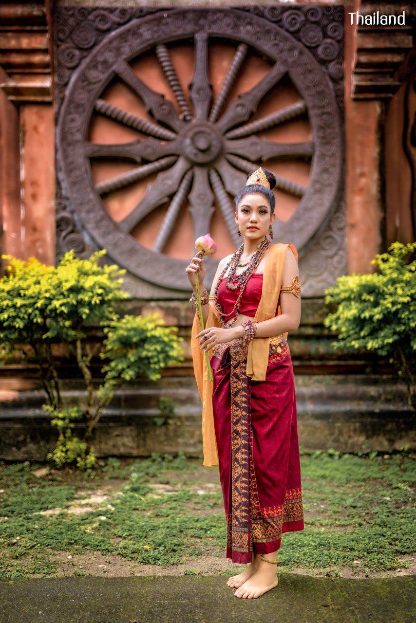 ทวารวดี ภาคอีสาน -The outfit of Dvaravati Era in Northeastern Thailand | THAILAND 🇹🇭