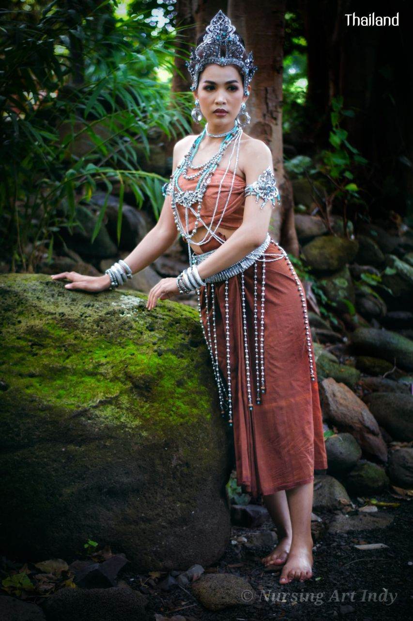 ทวารวดี ภาคอีสาน -The outfit of Dvaravati Era in Northeastern Thailand | THAILAND 🇹🇭