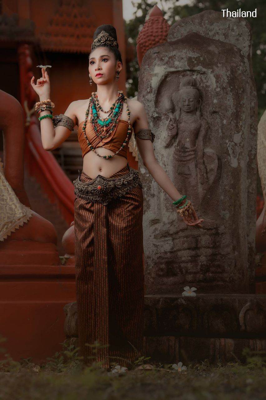 ทวารวดี ภาคอีสาน -The outfit of Dvaravati Era in Northeastern Thailand | THAILAND 🇹🇭