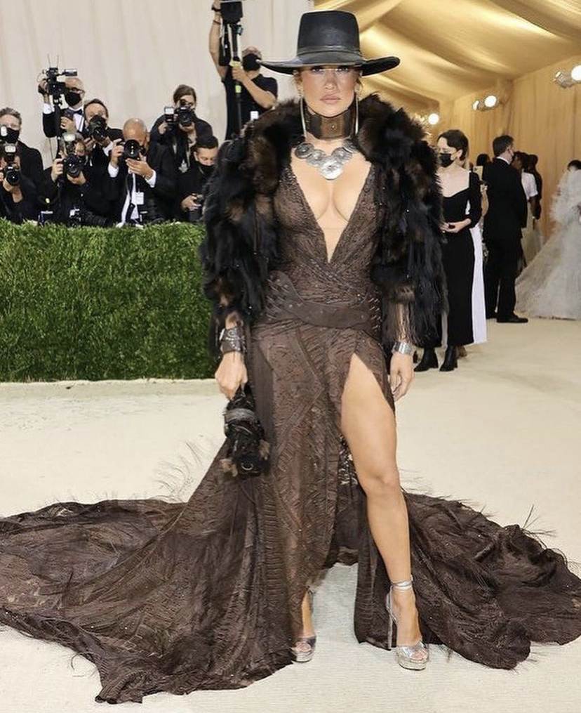 ส่องแฟชั่นพรมแดง Met Gala 2021 (2)