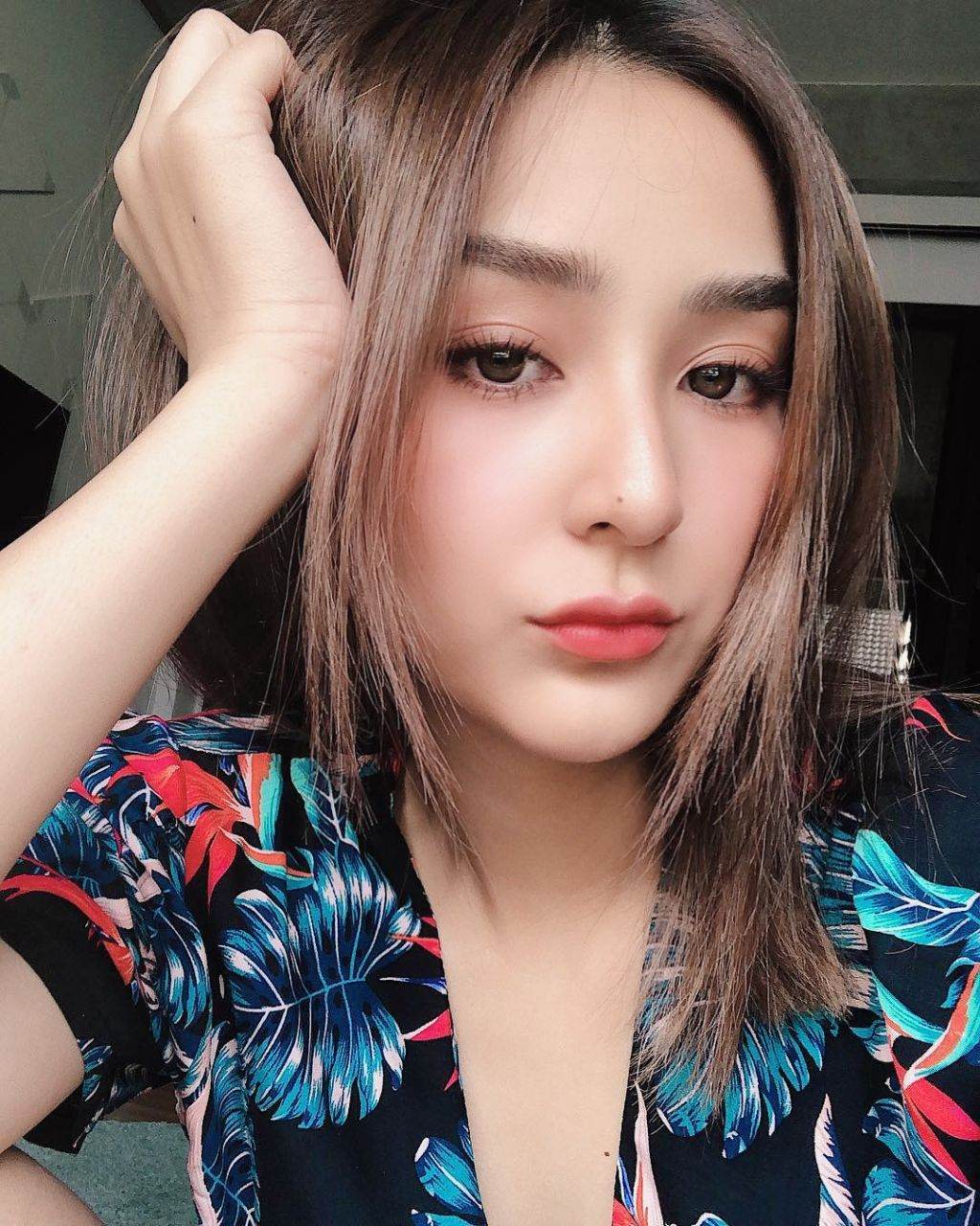 ชิปปี้ ศิรินทร์ เรื่อง คนละขอบฟ้า